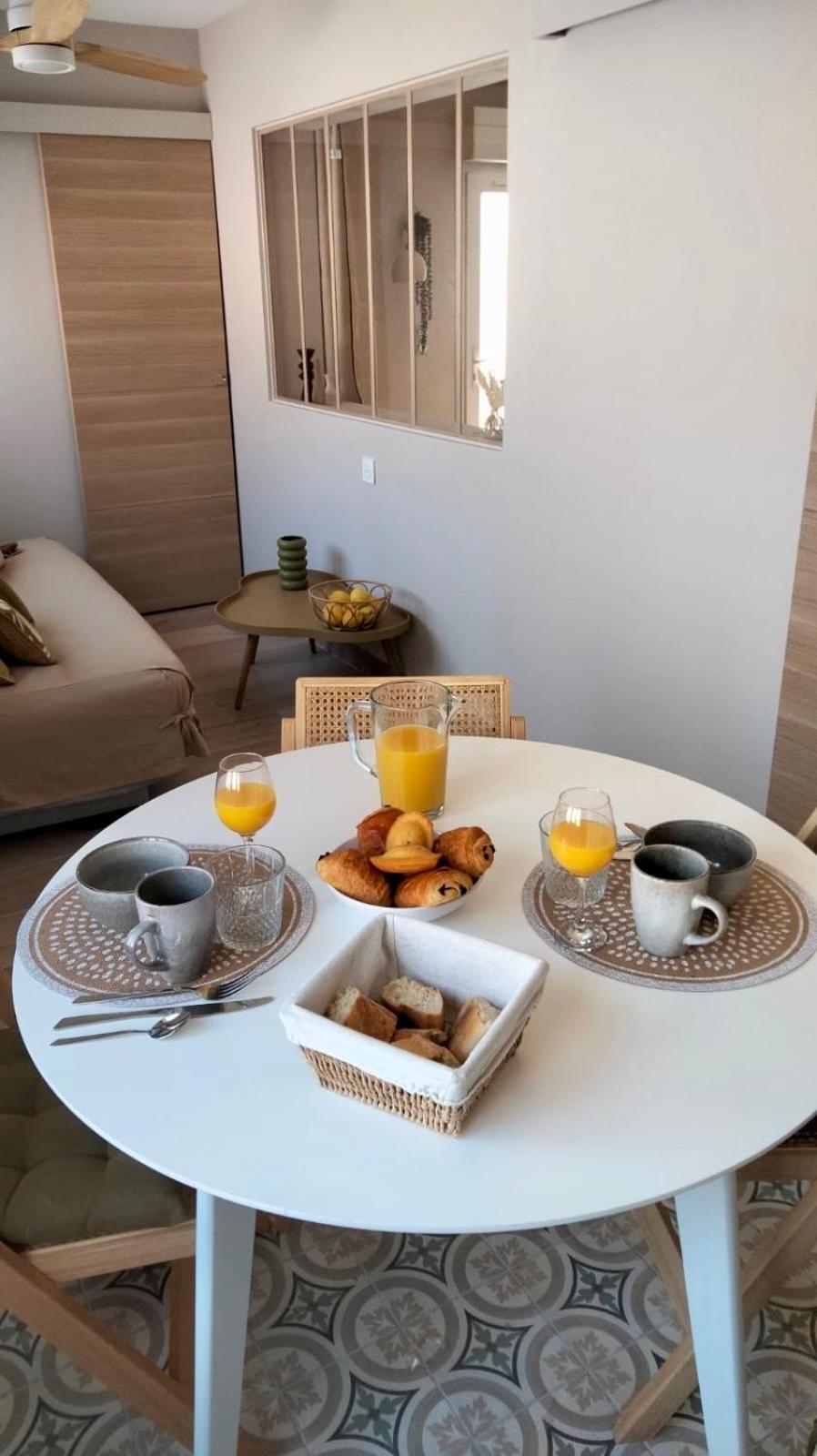 Suite Saint Pierre Valras-Plage Bagian luar foto